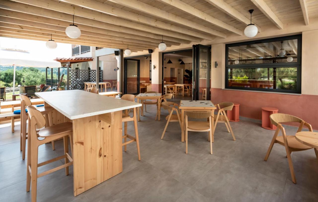Estival Concept Hotel ปัลลูรี ภายนอก รูปภาพ